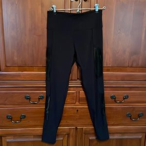 Zyia Black Cuffed Mirage Mid Rise Leggings